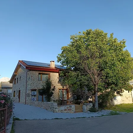 Chalé 42 Grados Norte Vadinia *