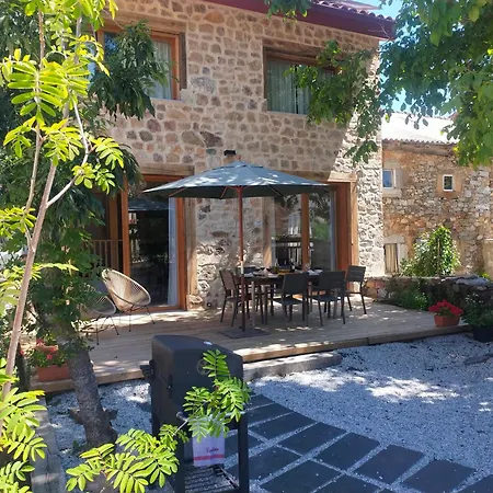 42 Grados Norte Vadinia Besande